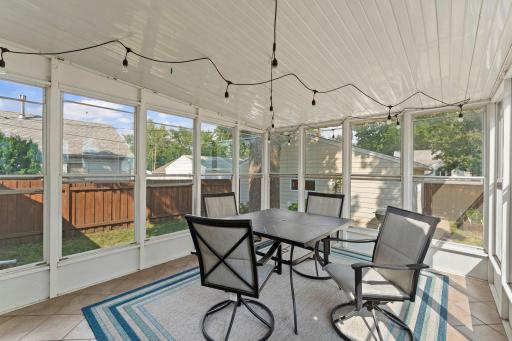 3043 Nevada Avenue S, Saint Louis Park, MN 55426