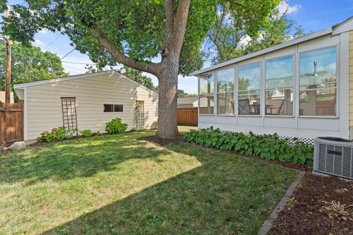 3043 Nevada Avenue S, Saint Louis Park, MN 55426