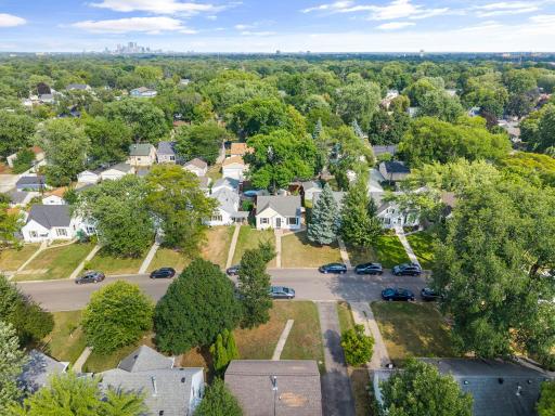 3043 Nevada Avenue S, Saint Louis Park, MN 55426