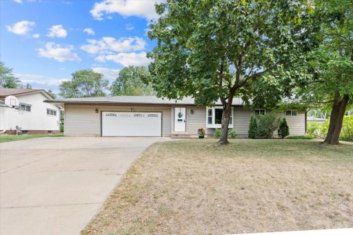 3877 71st Street E, Inver Grove Heights, MN 55076