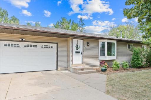 3877 71st Street E, Inver Grove Heights, MN 55076