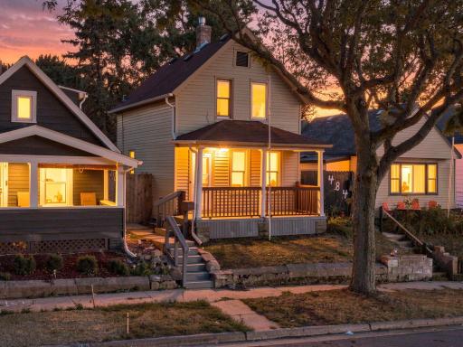 482 Lawson Avenue W, Saint Paul, MN 55117