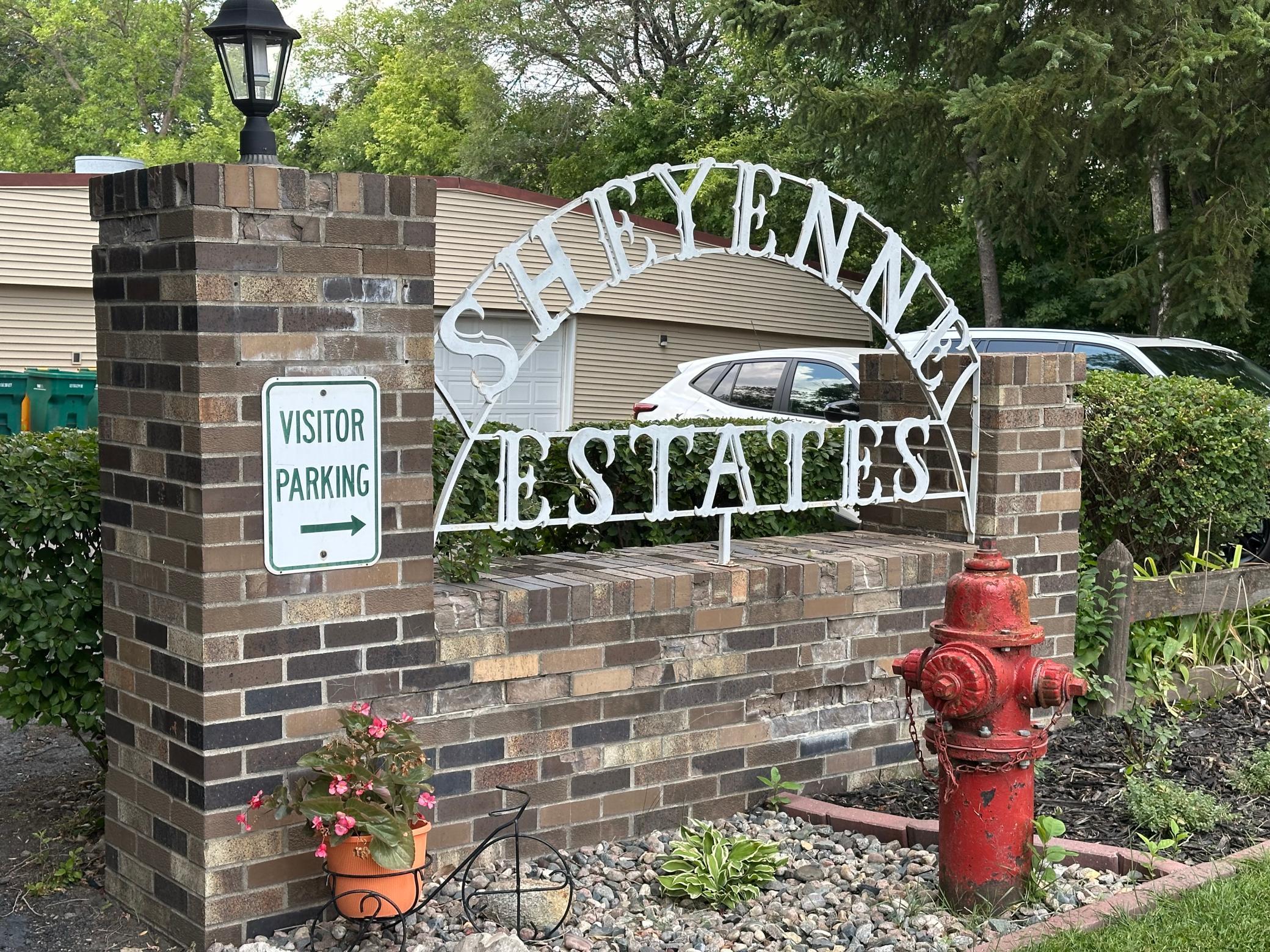 530 6th Avenue W, 3, West Fargo, ND 58078