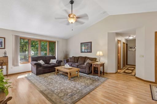 3180 Cuneen Trail, Inver Grove Heights, MN 55076