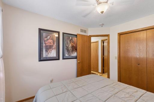 3180 Cuneen Trail, Inver Grove Heights, MN 55076