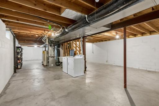 Unfinished basement! Lots of space!