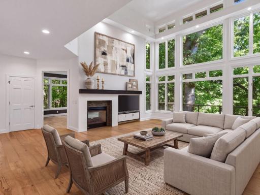 25695 Maple View Court, Excelsior, MN 55331