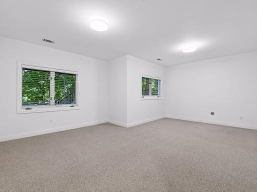 25695 Maple View Court, Excelsior, MN 55331