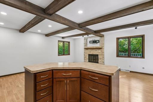 761 Torchwood Court, New Brighton, MN 55112