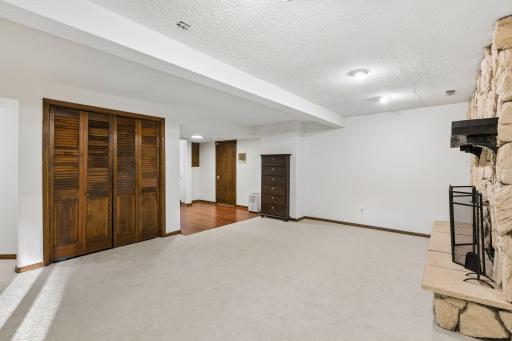 761 Torchwood Court, New Brighton, MN 55112