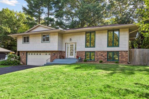 761 Torchwood Court, New Brighton, MN 55112