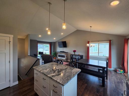 1009 26th Street Loop, Sartell, MN 56377