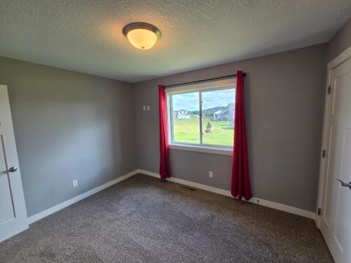 1009 26th Street Loop, Sartell, MN 56377