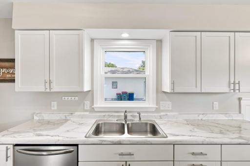 1008 9th Street SW, Faribault, MN 55021
