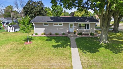 1008 9th Street SW, Faribault, MN 55021