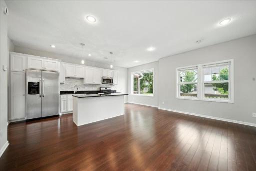 600 W 32nd Street, 1, Minneapolis, MN 55408