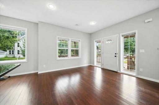 600 W 32nd Street, 1, Minneapolis, MN 55408
