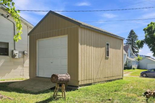 Storage shed