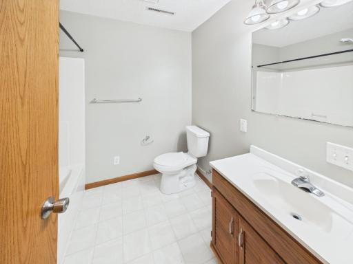 LL Full Bath