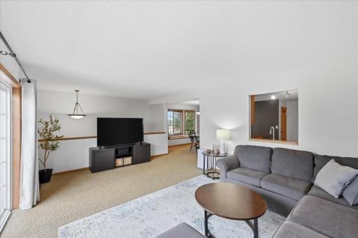 14109 Wilds Path NW, Prior Lake, MN 55372