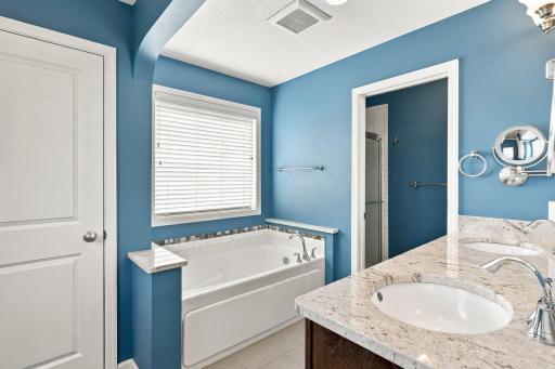 7662 Addisen Court, Inver Grove Heights, MN 55077