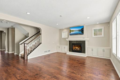 7662 Addisen Court, Inver Grove Heights, MN 55077