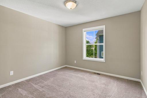 7662 Addisen Court, Inver Grove Heights, MN 55077