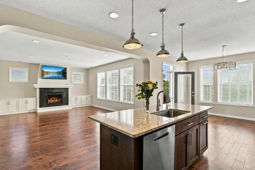 7662 Addisen Court, Inver Grove Heights, MN 55077