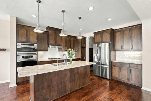 7662 Addisen Court, Inver Grove Heights, MN 55077