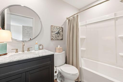 25-web-or-mls-1914 Hunter Hill Drive Hudson -27.jpg