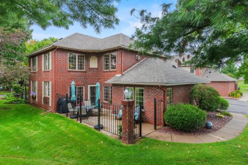 2-web-or-mls-1914 Hunter Hill Drive Hudson -16.jpg