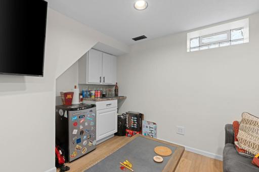 36-web-or-mls-2627 NE McKinley St-36.jpg