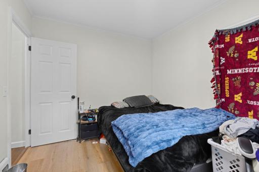 25-web-or-mls-2627 NE McKinley St-25.jpg
