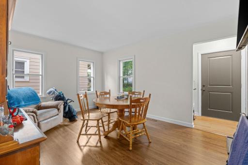 17-web-or-mls-2627 NE McKinley St-17.jpg