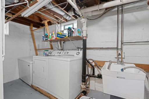 43-web-or-mls-2627 NE McKinley St-43.jpg