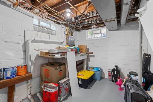 41-web-or-mls-2627 NE McKinley St-41.jpg