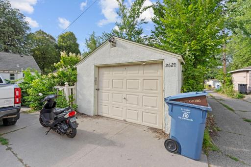 13-web-or-mls-2627 NE McKinley St-13.jpg