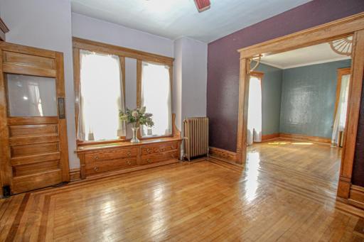 Dining Room.jpg