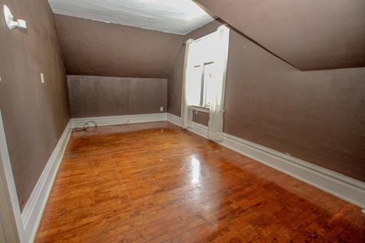 1st Bedroom.jpg