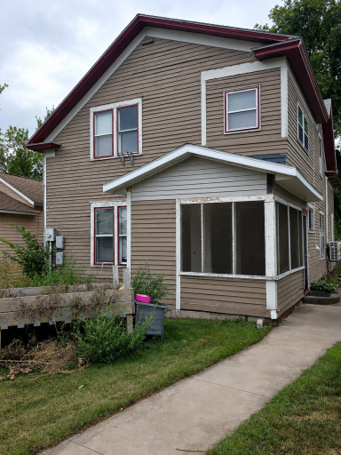Exterior-Back