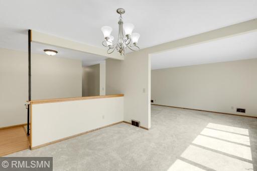 5001 W 98th Street, Bloomington, MN 55437