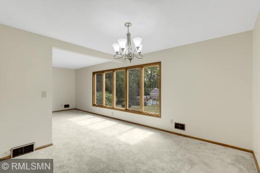 5001 W 98th Street, Bloomington, MN 55437