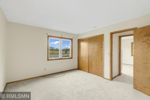 5001 W 98th Street, Bloomington, MN 55437