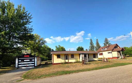 2 properties on parcel