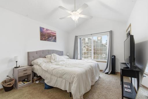 24-web-or-mls-15665 24th Ave-24.jpg