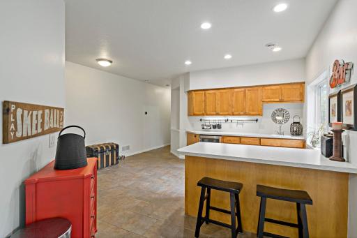 78-web-or-mls-269 Tristan Dr Excelsior MN_0061.jpg