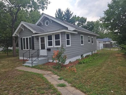 5553 Emerson Avenue N, Minneapolis, MN 55430
