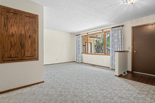 12611 Larch Street NW, Coon Rapids, MN 55448