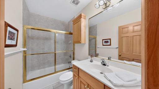 2374 Transit Court SW, Rochester, MN 55902