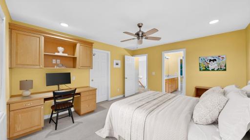 2374 Transit Court SW, Rochester, MN 55902